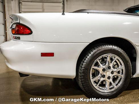 Used 2002 Chevrolet Camaro Z28 RWD image 61