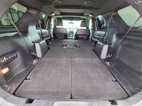 Used 2016 Ford Explorer Sport w/ Equipment Group 401A image 28