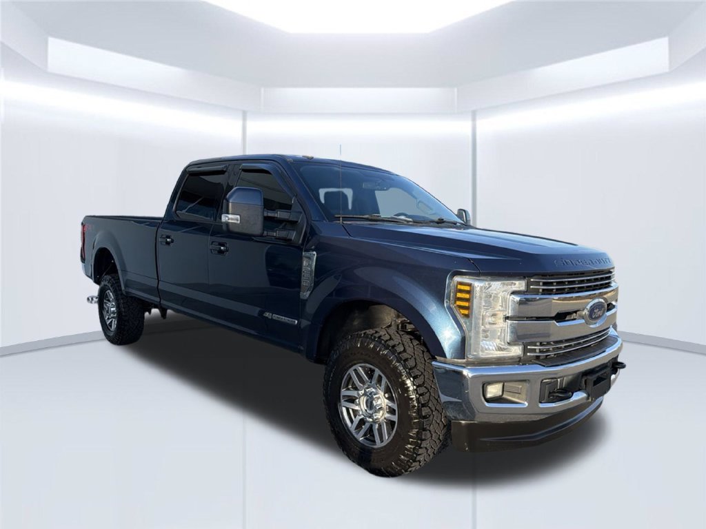 Used 2019 Ford F250 Lariat w/ FX4 Off-Road Package AWD/4WD image 9