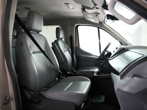 Used 2018 Ford Transit 350 XL RWD image 40