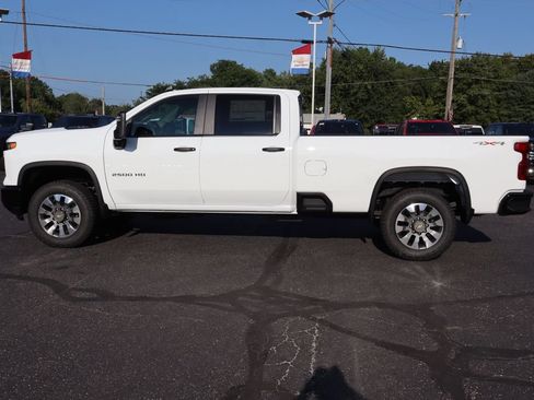 New 2026 Chevrolet Silverado 2500 Custom w/ Custom Convenience Package AWD/4WD image 18