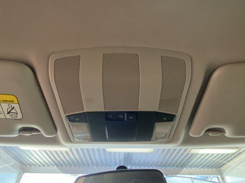 Used 2020 Mitsubishi Eclipse Cross LE FWD image 26