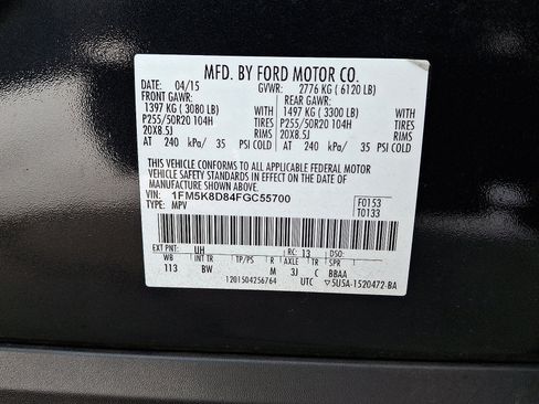 Used 2015 Ford Explorer XLT w/ Equipment Group 202B image 27