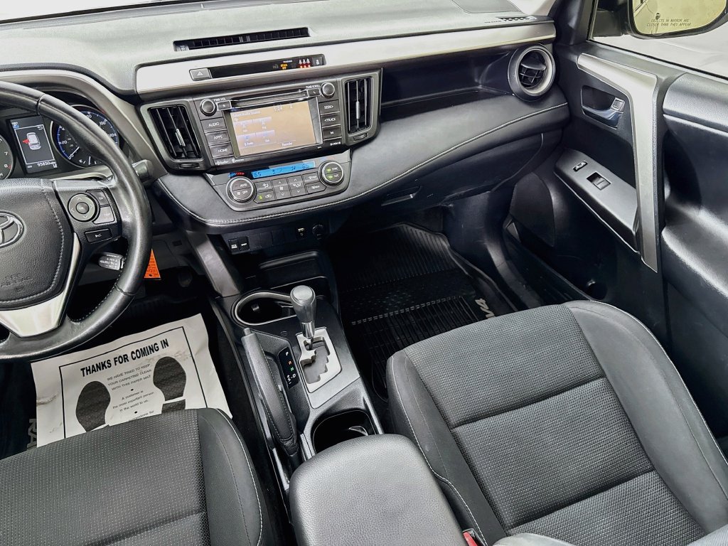 Used 2017 Toyota RAV4 XLE w/ Plus Special Value Package AWD/4WD image 27