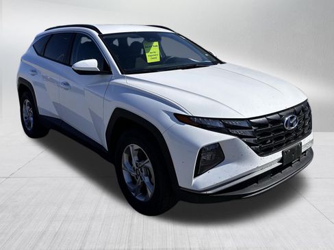 Used 2024 Hyundai Tucson SEL AWD/4WD image 2