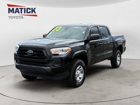 Used 2023 Toyota Tacoma SR image 3