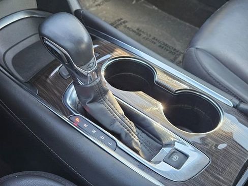 Used 2024 Chevrolet Malibu LT image 26