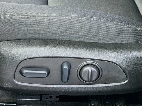 Used 2024 Chevrolet Malibu LT FWD image 22