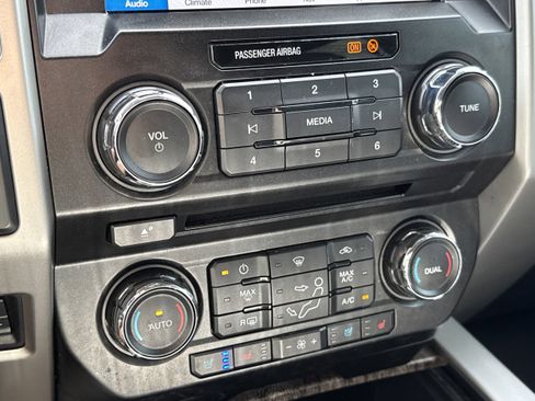 Used 2018 Ford F250 Lariat AWD/4WD image 25