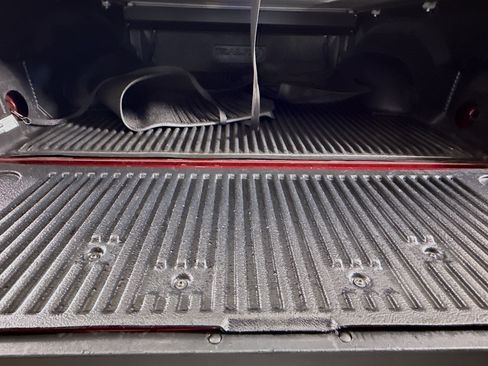 Used 2020 RAM 1500 Tradesman w/ Chrome Plus Package RWD image 34