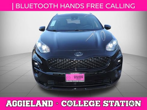 Used 2022 Kia Sportage Nightfall Edition image 10