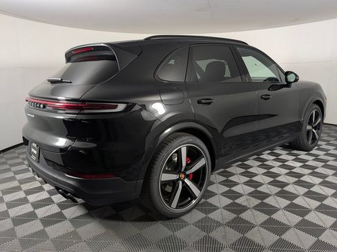 New 2026 Porsche Cayenne S AWD/4WD image 7