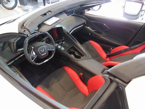 Used 2024 Chevrolet Corvette Z06 image 25