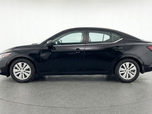 Used 2025 Nissan Sentra S FWD image 5