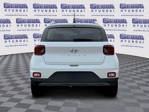 New 2026 Hyundai Venue SEL image 6