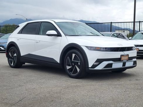 New 2026 Hyundai Ioniq 5 SE RWD image 33