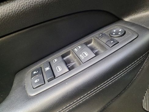 Used 2022 Jeep Grand Cherokee Laredo X RWD image 27