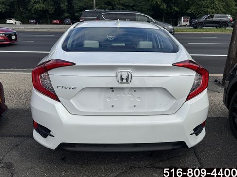 Used 2018 Honda Civic EX image 6