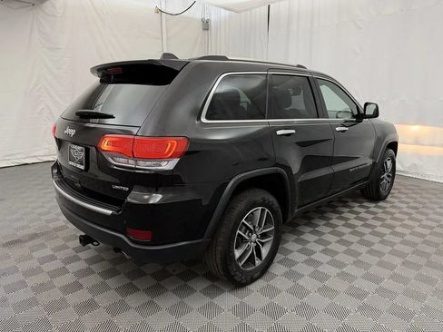 Used 2018 Jeep Grand Cherokee Limited AWD/4WD image 5
