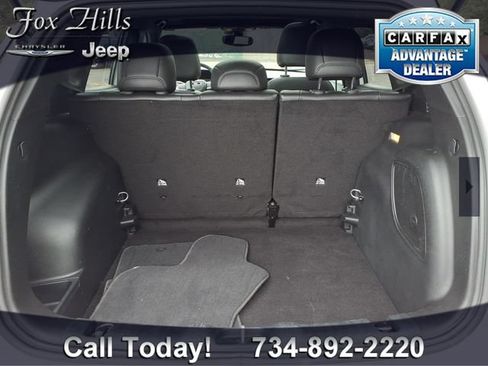 Used 2025 Jeep Compass Limited w/ Sun & Sound Group AWD/4WD image 10