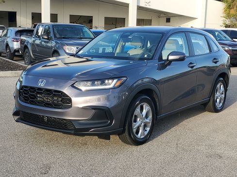 Used 2023 Honda HR-V LX image 8