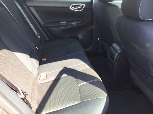 Used 2014 Nissan Sentra S FWD image 22