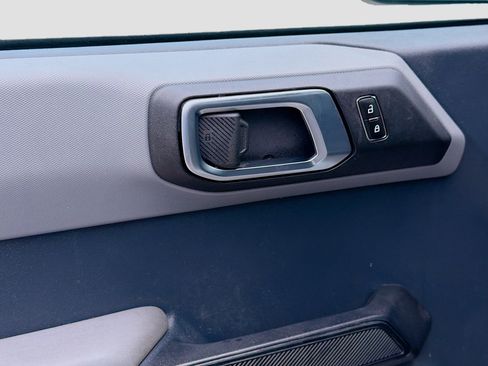 Used 2023 Ford Bronco Big Bend image 16