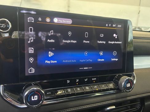 Used 2023 Chevrolet Colorado LT w/ LT Convenience Package image 12