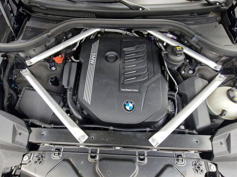 Used 2022 BMW X7 xDrive40i w/ Executive Package image 29