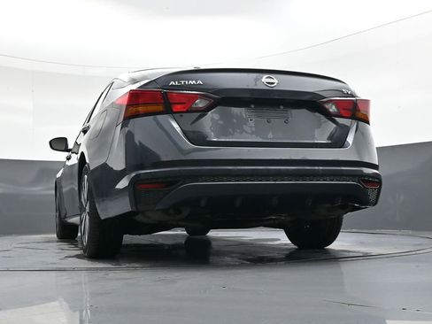 Used 2022 Nissan Altima 2.5 SV image 35