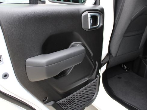 New 2026 Jeep Wrangler Sport AWD/4WD image 31