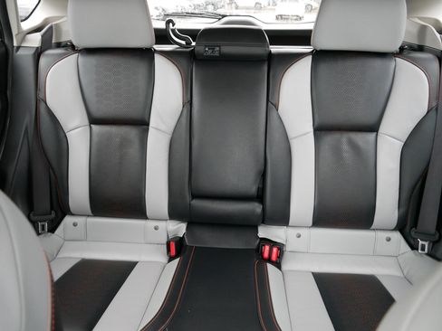 Used 2023 Subaru Crosstrek 2.5i Limited w/ Popular Package #3 image 13