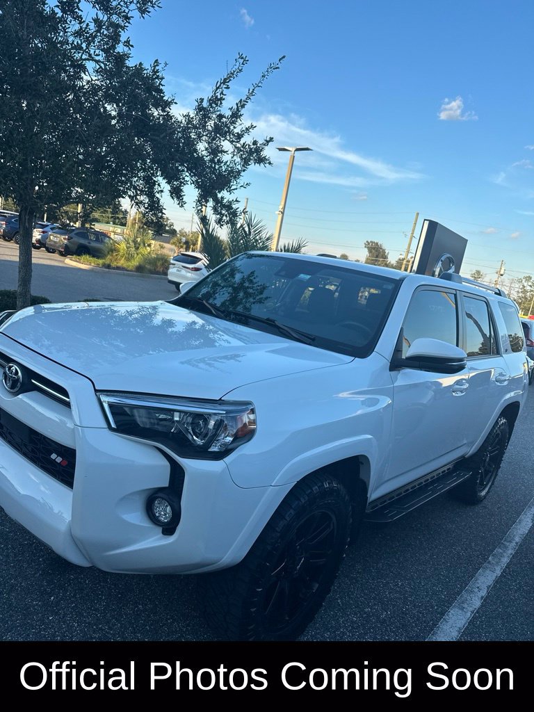 Used 2024 Toyota 4Runner SR5 Premium w/ Moonroof Package AWD/4WD image 1