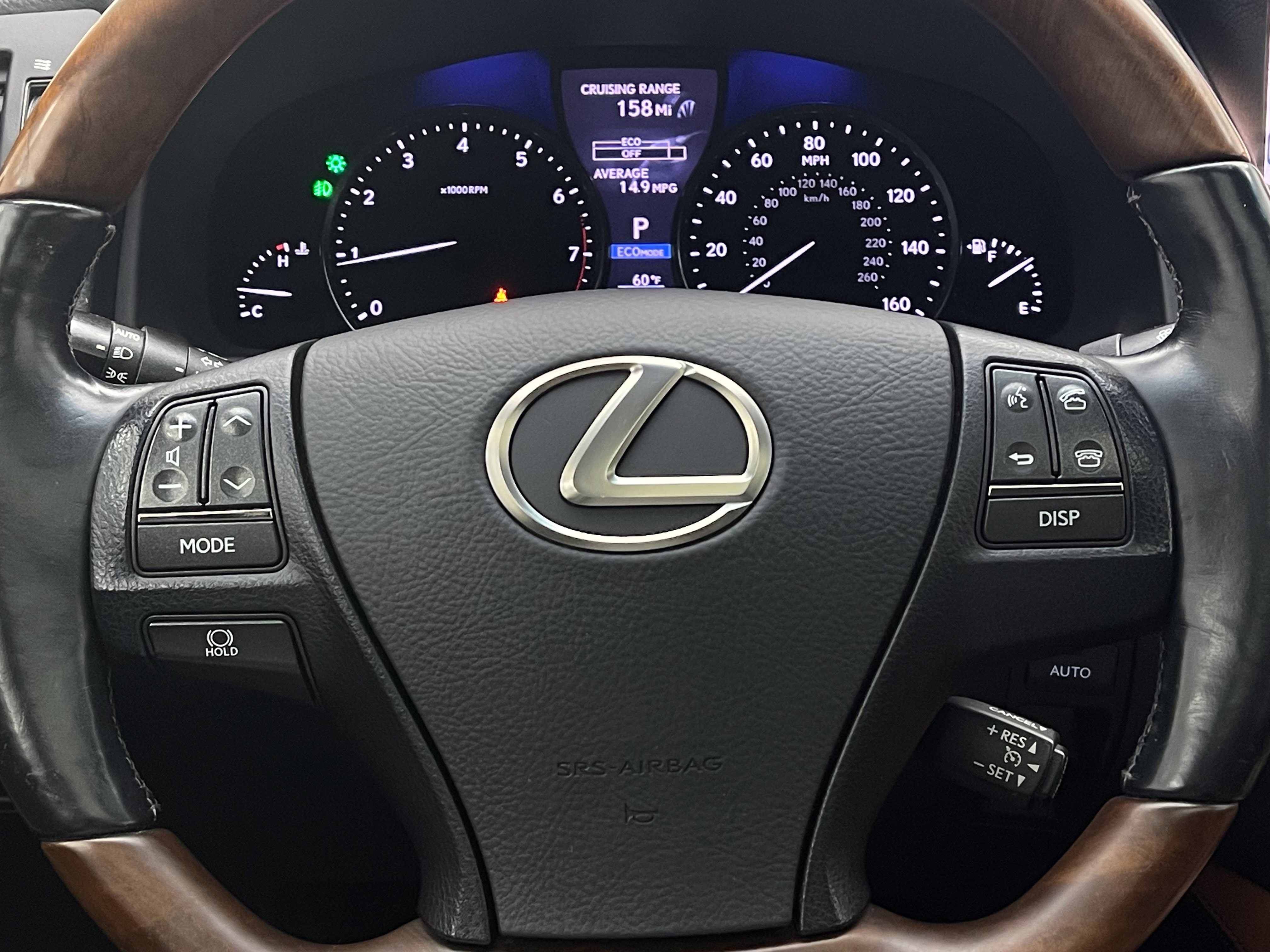 Used 2013 Lexus LS 460 AWD w/ Comfort Pkg image 23