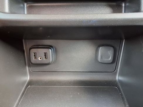 Used 2022 GMC Canyon Elevation image 7