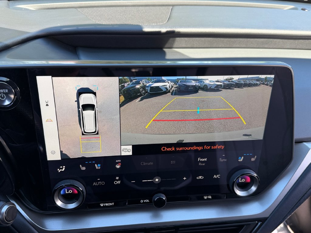Certified 2026 Lexus TX 500h AWD w/ Technology Package image 23
