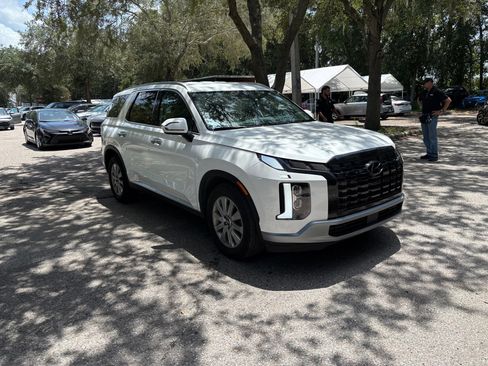 Used 2025 Hyundai Palisade SEL FWD image 12
