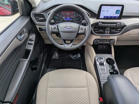 Used 2021 Ford Escape SE w/ SE Sport Appearance Package FWD image 15