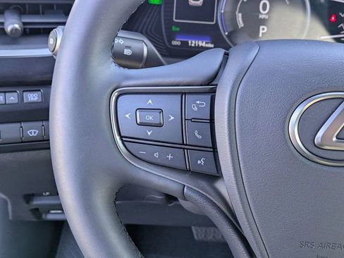 Used 2024 Lexus UX 250h FWD w/ Premium Package image 19