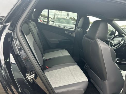 Used 2024 Volkswagen ID.4 2WD image 39