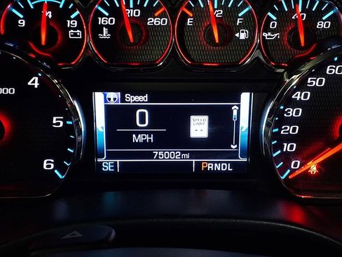 Used 2018 Chevrolet Silverado 1500 LTZ Z71 w/ Midnight Edition image 18