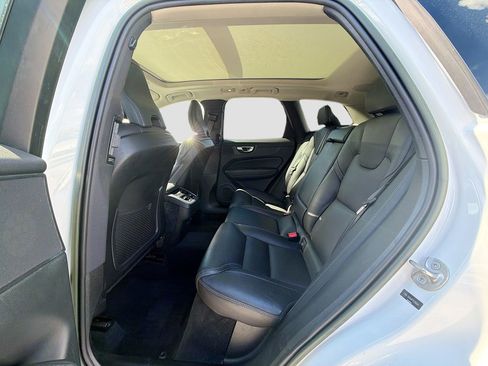 Used 2023 Volvo XC60 B5 Ultimate w/ Climate Package image 22