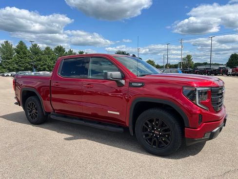 Used 2024 GMC Sierra 1500 Elevation w/ X31 Off-Road Package AWD/4WD image 1
