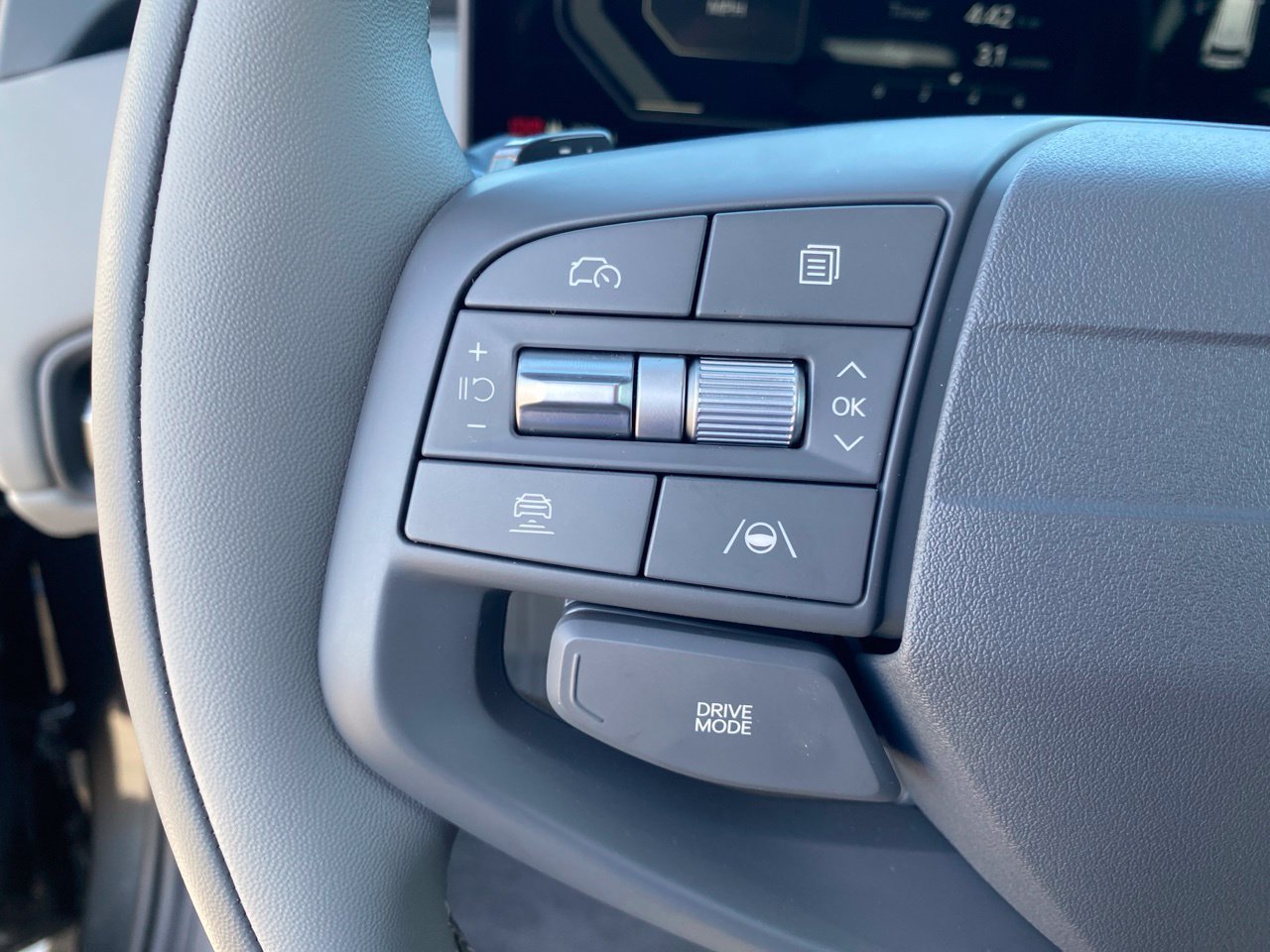 New 2027 Kia EV3 Wind FWD image 12