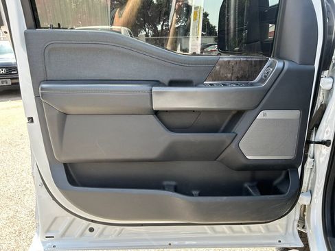 Used 2024 Ford F250 Lariat AWD/4WD image 8