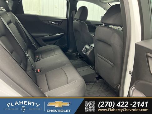 Used 2024 Chevrolet Malibu LT image 13
