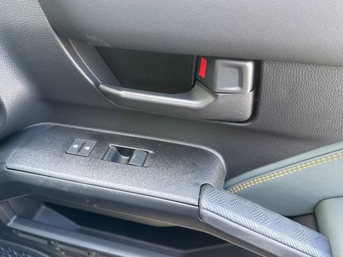 Certified 2025 Toyota 4Runner Trailhunter image 23