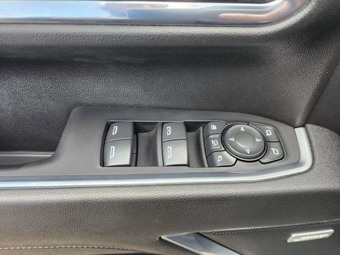 Used 2024 Chevrolet Silverado 2500 LTZ w/ LTZ Convenience Package image 24