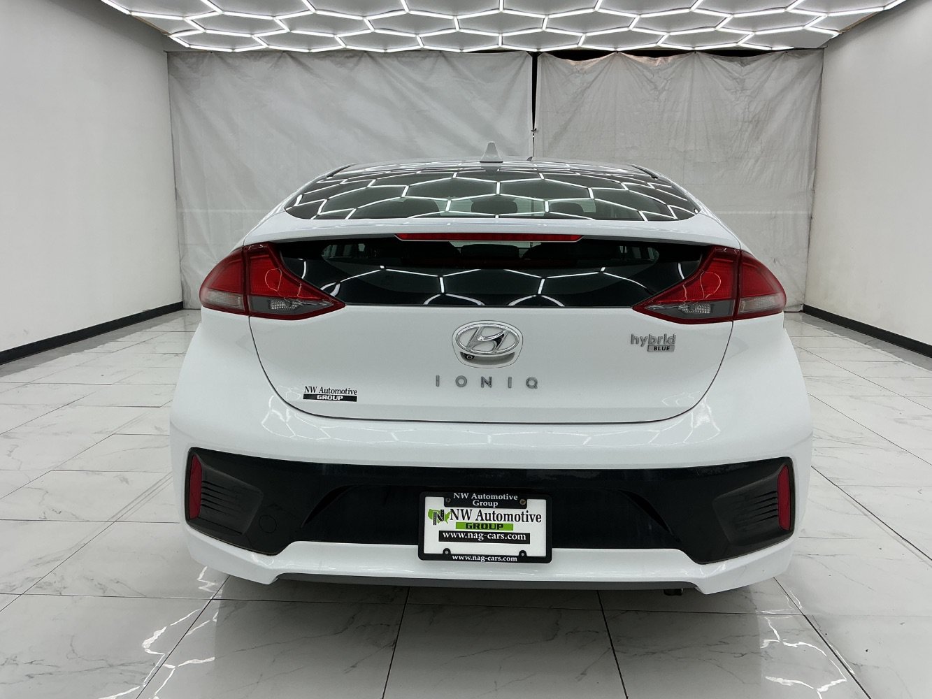 Used 2018 Hyundai Ioniq Blue FWD image 10