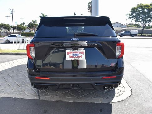 Used 2022 Ford Explorer ST w/ Equipment Group 401A image 7
